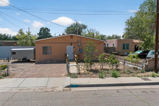 304 MESCALERO Road NW, Albuquerque, NM 87107
