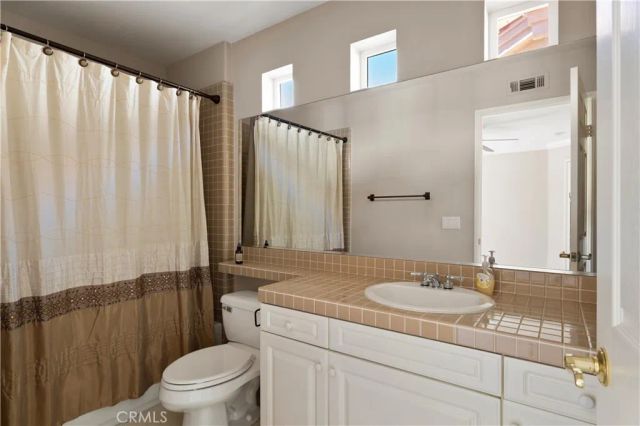 21276 Mazatlan, Mission Viejo, CA 92692