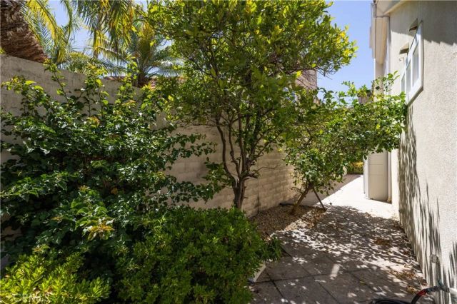 21276 Mazatlan, Mission Viejo, CA 92692