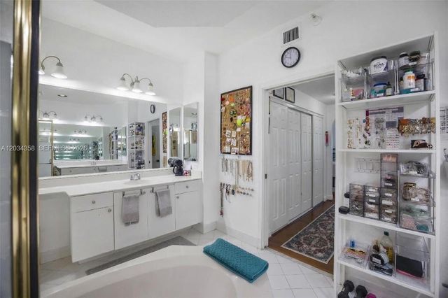 10720 NW 66th Street 202, Doral, FL 33178