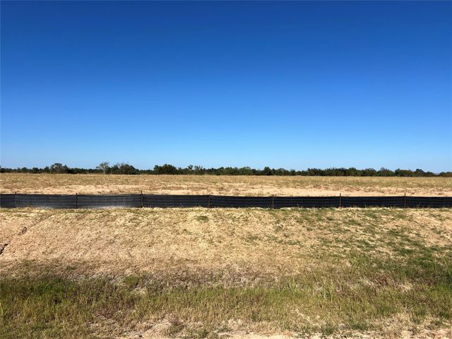 5025 Bluebell Way, Waller, TX 77484