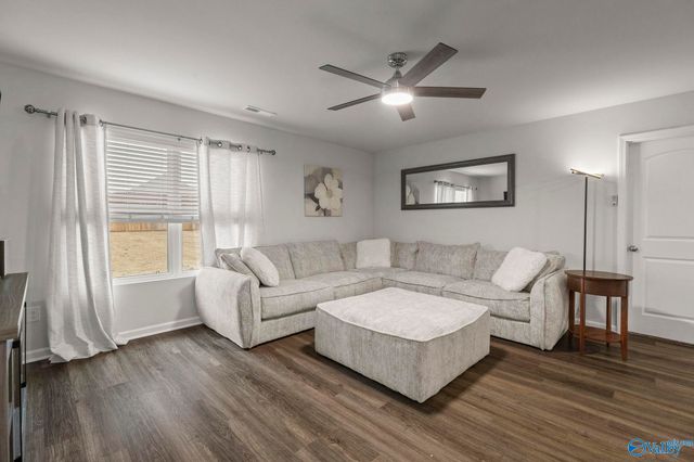 129 Ozy Drive, Athens, AL 35613