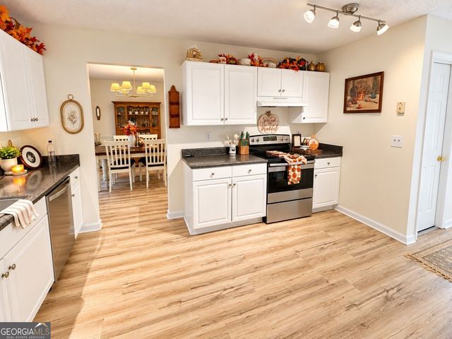 60 Aberdeen Court, Jefferson, GA 30549