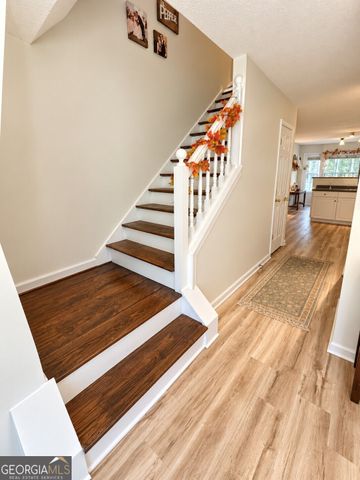 60 Aberdeen Court, Jefferson, GA 30549