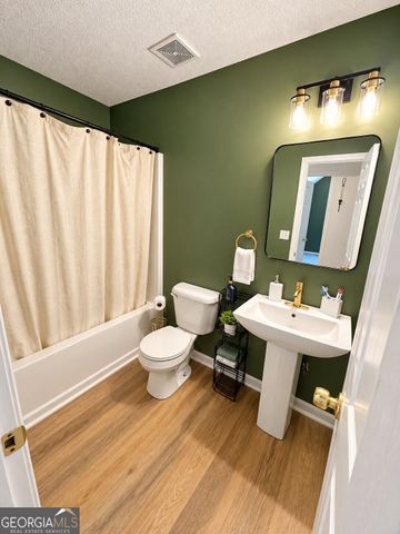 60 Aberdeen Court, Jefferson, GA 30549