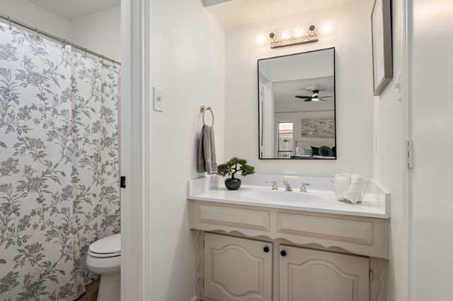 203 Mockingbird Court, Duncanville, TX 75137