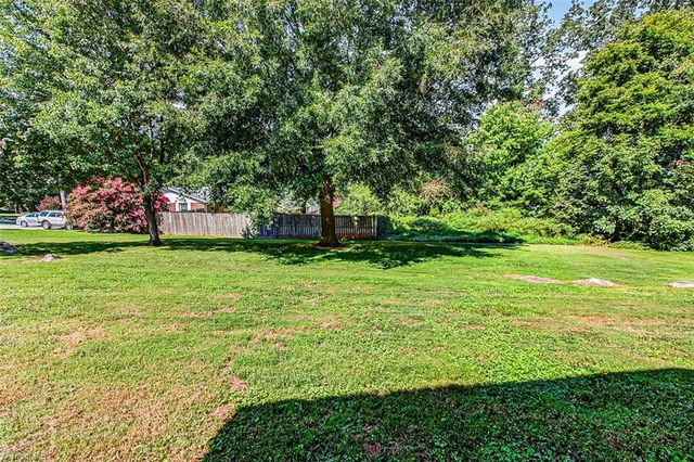 308 Westbury Drive, Asheboro, NC 27205