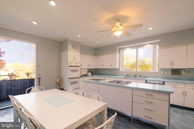 3201 PAULINE DR, Chevy Chase, MD 20815