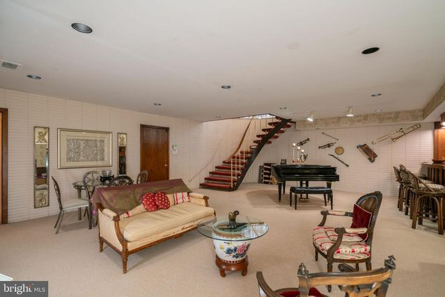 3201 PAULINE DR, Chevy Chase, MD 20815