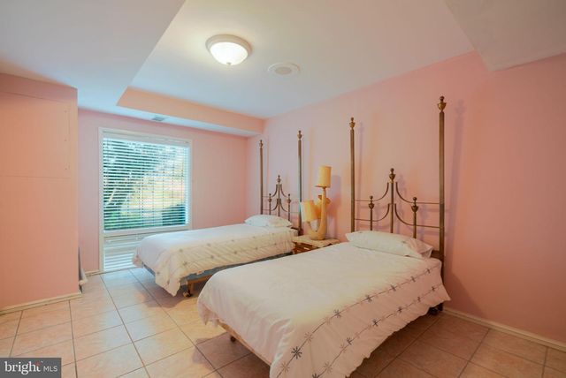 3201 PAULINE DR, Chevy Chase, MD 20815