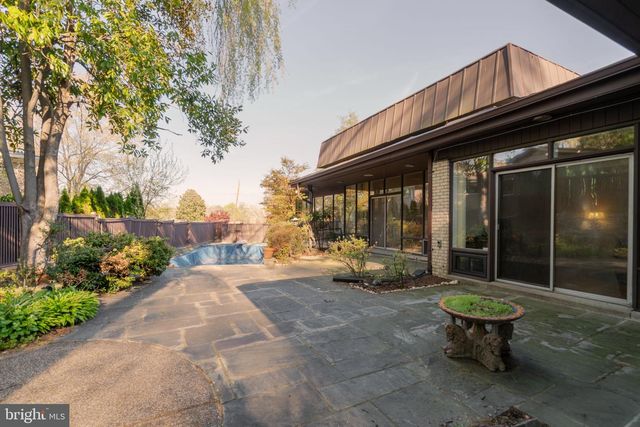 3201 PAULINE DR, Chevy Chase, MD 20815