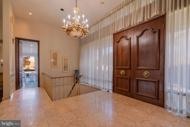 3201 PAULINE DR, Chevy Chase, MD 20815