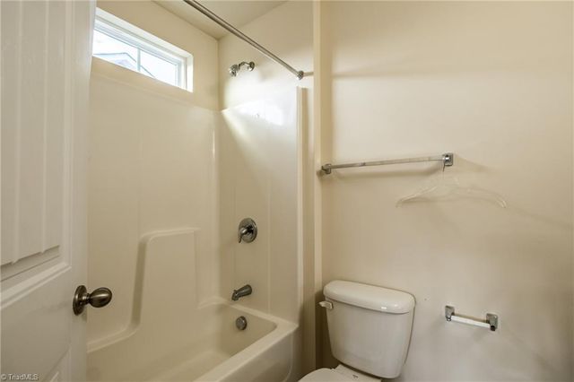 2459 Hartfield Circle, Winston-salem, NC 27103