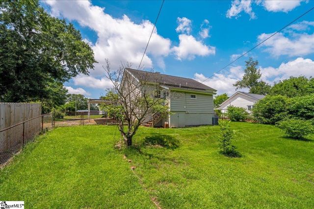 26 W 5th Street, Greenville, SC 29611