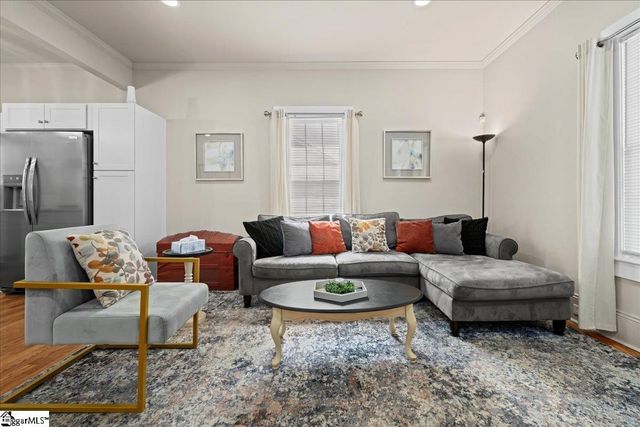 26 W 5th Street, Greenville, SC 29611