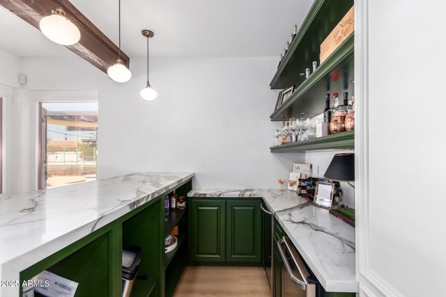 3342 E FOX Street, Mesa, AZ 85213