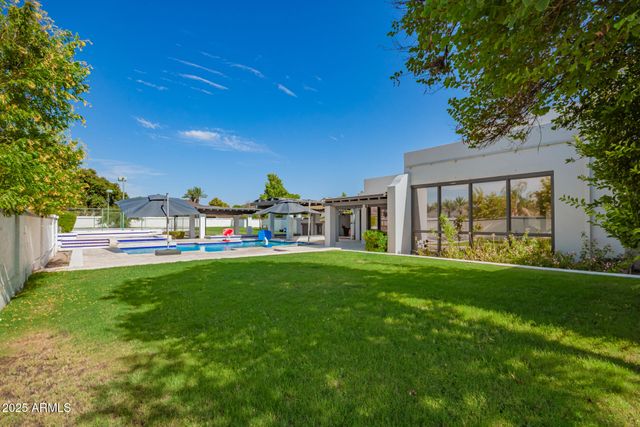 3342 E FOX Street, Mesa, AZ 85213