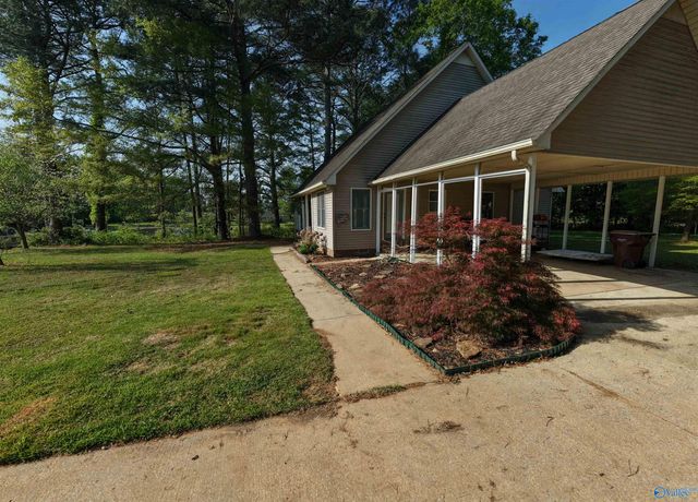 17475 Fairway Drive, Athens, AL 35613