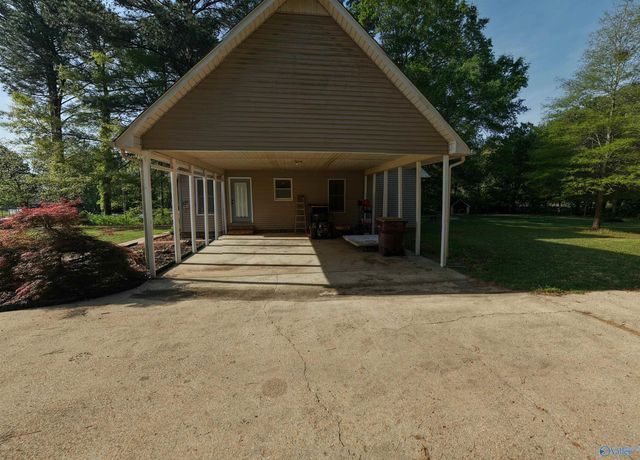 17475 Fairway Drive, Athens, AL 35613