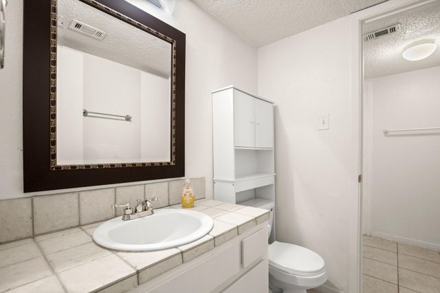 2122 Hancock DR 110, Austin, TX 78756