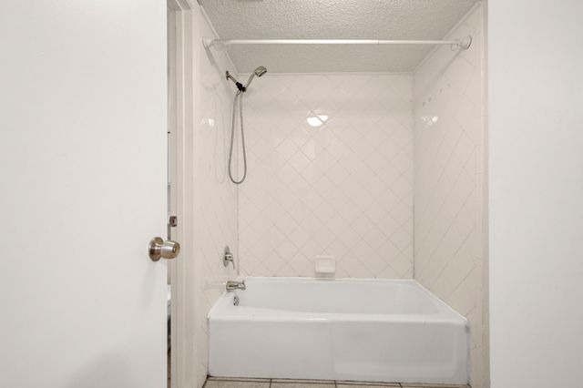 2122 Hancock DR 110, Austin, TX 78756