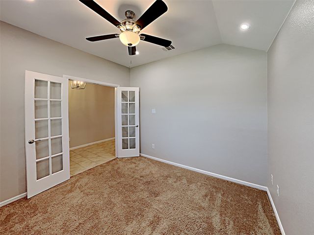 900 Walls Boulevard, Crowley, TX 76036