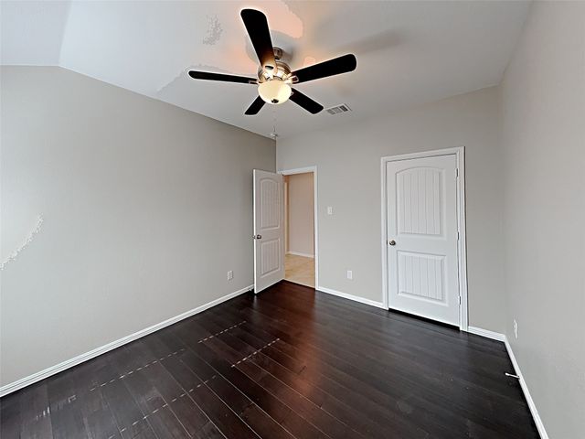 900 Walls Boulevard, Crowley, TX 76036