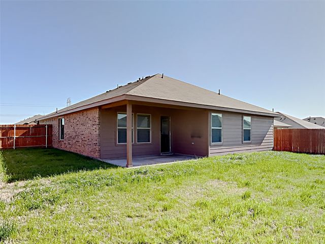 900 Walls Boulevard, Crowley, TX 76036
