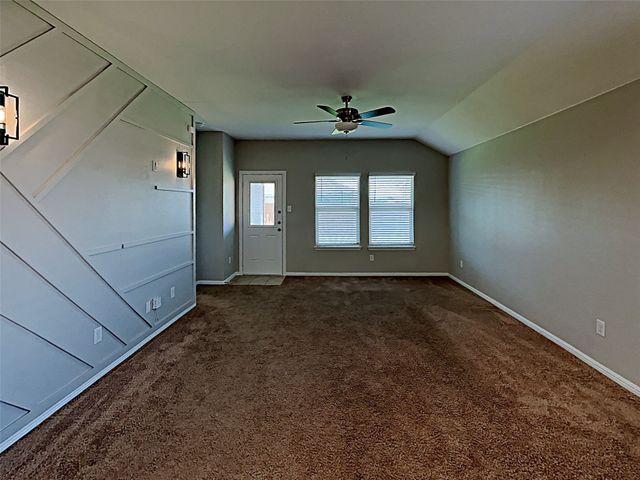 900 Walls Boulevard, Crowley, TX 76036