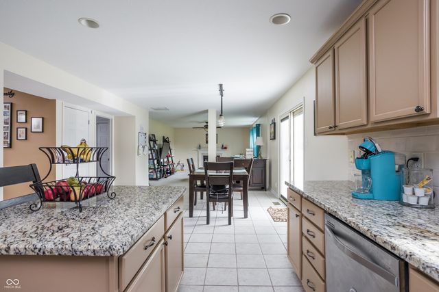 9348 Stones Ferry Way, Indianapolis, IN 46278