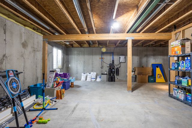 9348 Stones Ferry Way, Indianapolis, IN 46278