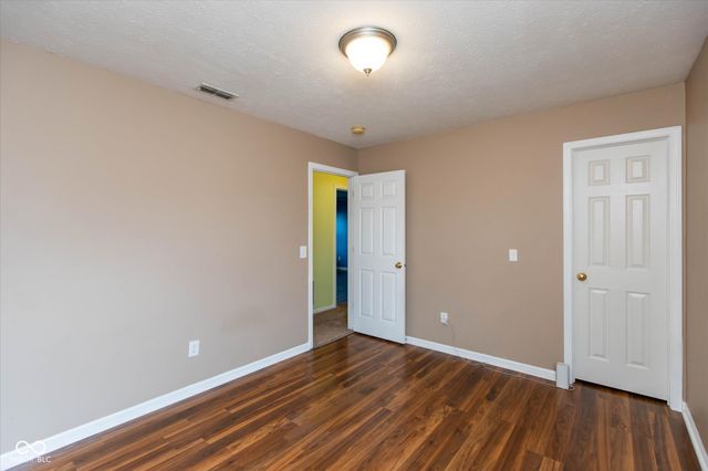 8835 Rapp Drive, Indianapolis, IN 46237