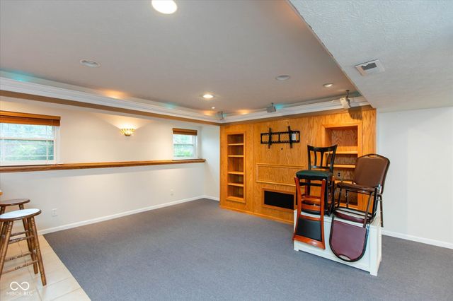 8835 Rapp Drive, Indianapolis, IN 46237
