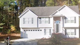 3975 Crestwater Lane SW, Snellville, GA 30039