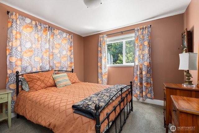 1796 Twin Oaks Lane, Freeland, WA 98249