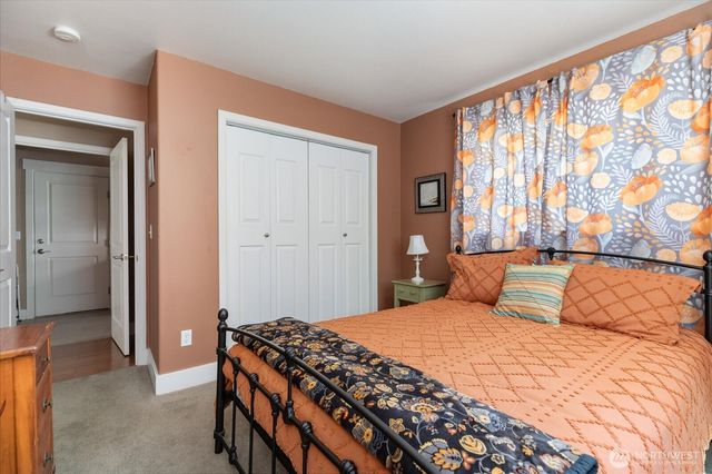 1796 Twin Oaks Lane, Freeland, WA 98249