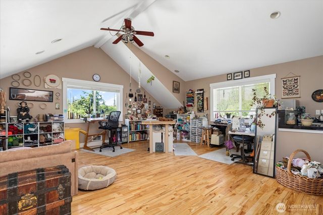 1796 Twin Oaks Lane, Freeland, WA 98249