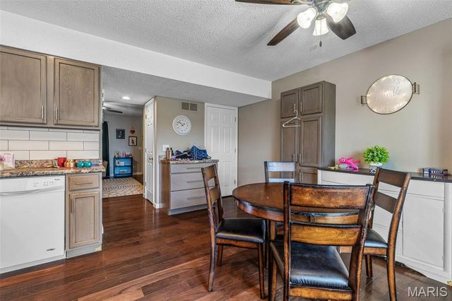 161 Dartingbird Lane D, Eureka, MO 63025