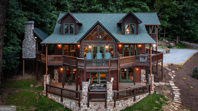 175 Cochise Road 19, Blue Ridge, GA 30513