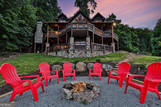 175 Cochise Road 19, Blue Ridge, GA 30513