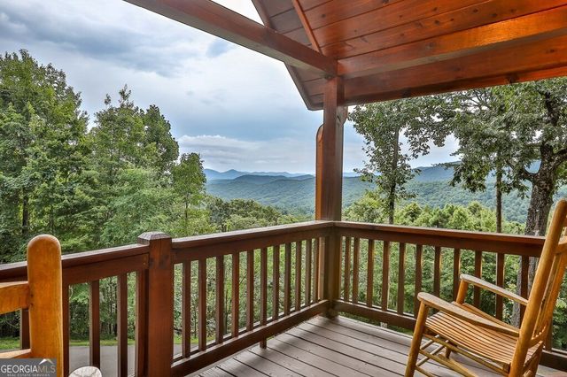 175 Cochise Road 19, Blue Ridge, GA 30513