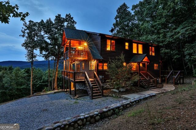 175 Cochise Road 19, Blue Ridge, GA 30513