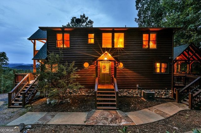 175 Cochise Road 19, Blue Ridge, GA 30513