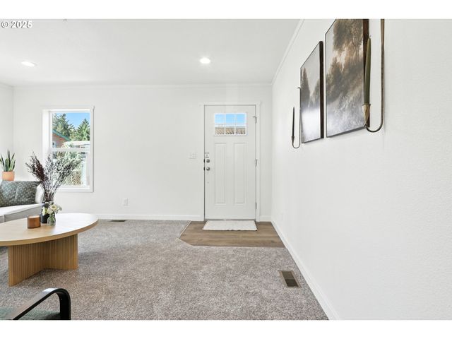 11657 GROUSE Ln, Aurora, OR 97002