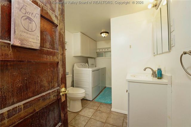 358 Bulger Road, Alkol, WV 25501