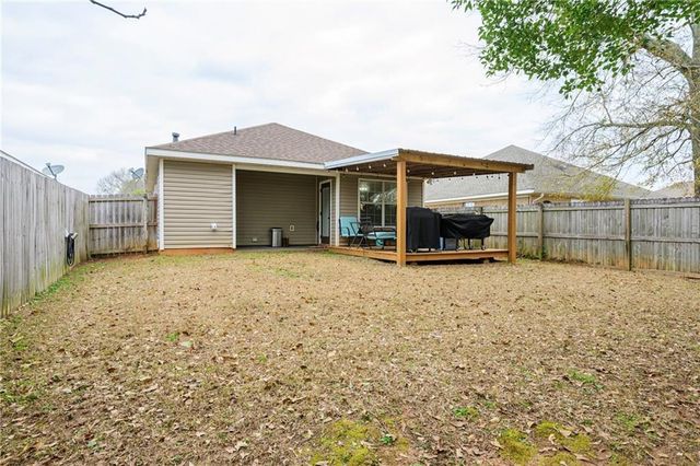 8945 Spring S Grove, Mobile, AL 36695