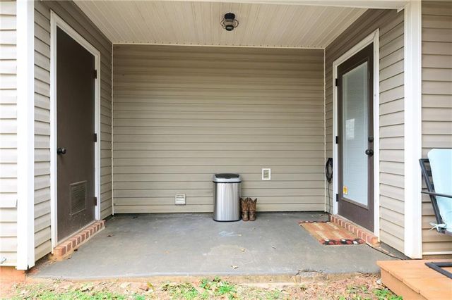 8945 Spring S Grove, Mobile, AL 36695