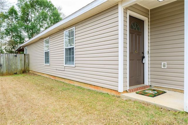 8945 Spring S Grove, Mobile, AL 36695