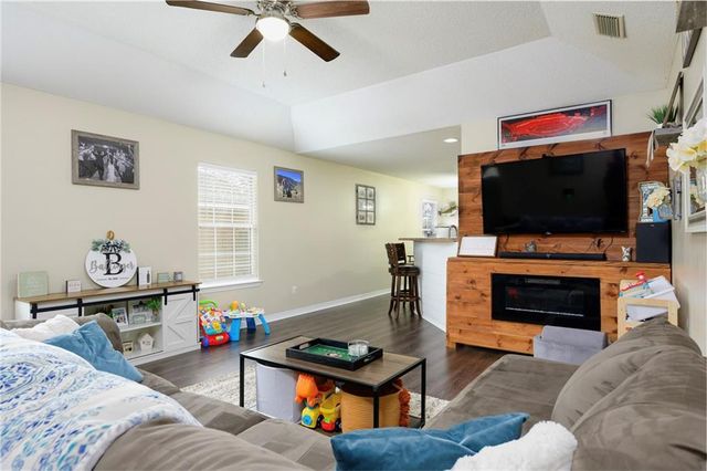 8945 Spring S Grove, Mobile, AL 36695