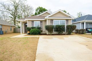 8945 Spring S Grove, Mobile, AL 36695
